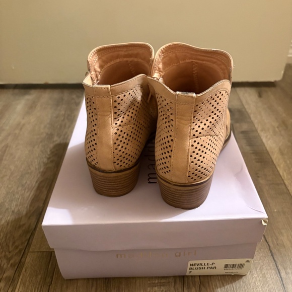 women's blush pink madden girl booties size 7 - Picture 4 of 5